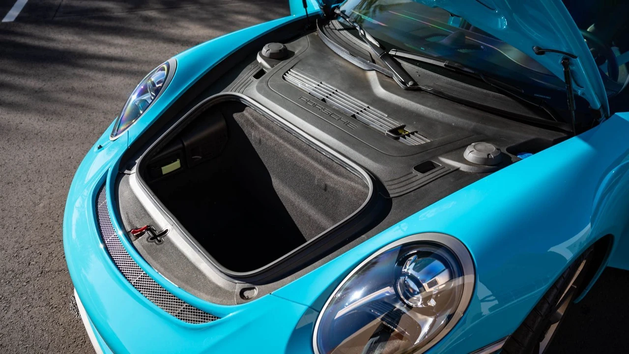 2018 Porsche 991 GT3 - Image 23 of 31