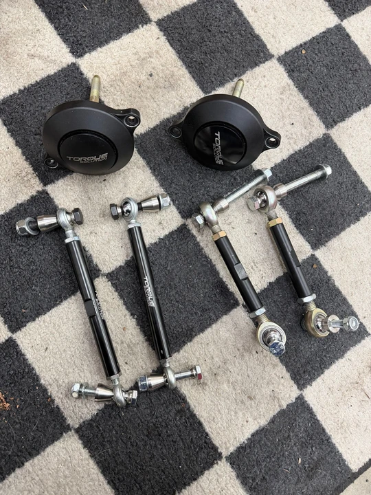 2012 Parts & Memorabilia Mechanical Components - Image 2 of 2