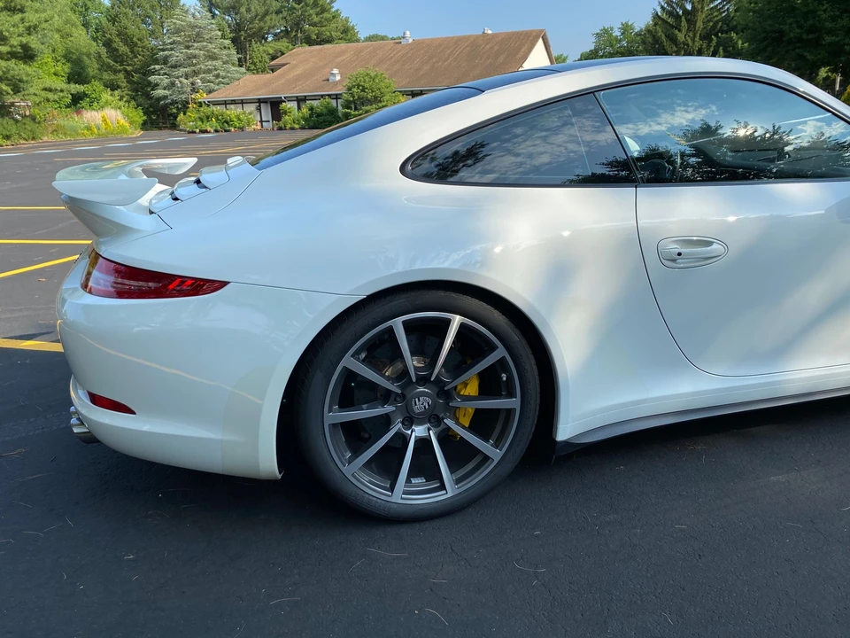 2013 Porsche 991 Carrera 4S - Image 8 of 18