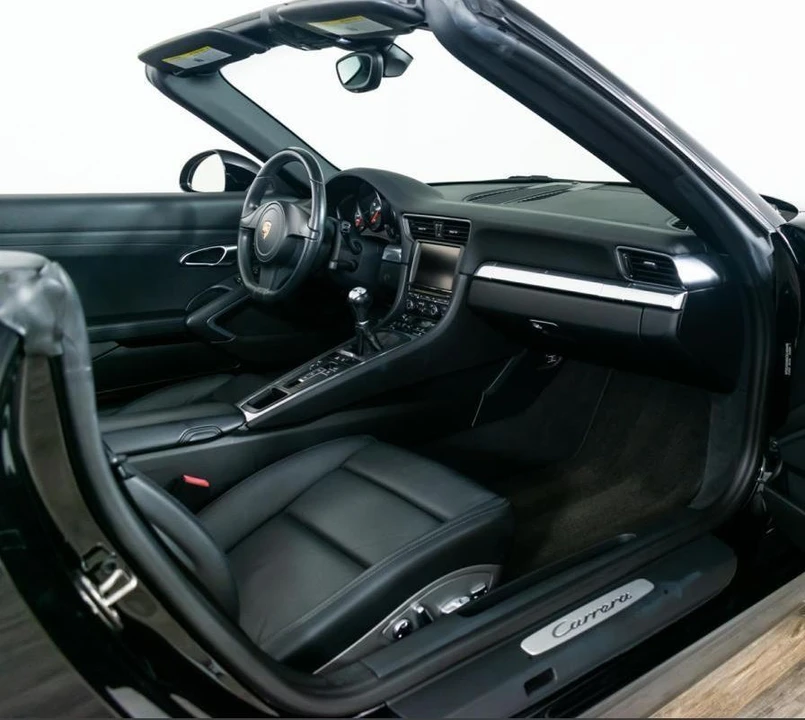 2013 Porsche 991 Carrera - Image 2 of 8