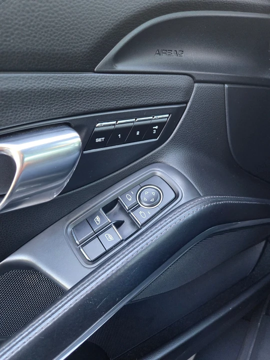 2013 Porsche 991 Carrera S - Image 11 of 31
