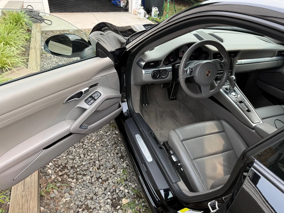 2012 Porsche 991 Carrera S - Image 9 of 15