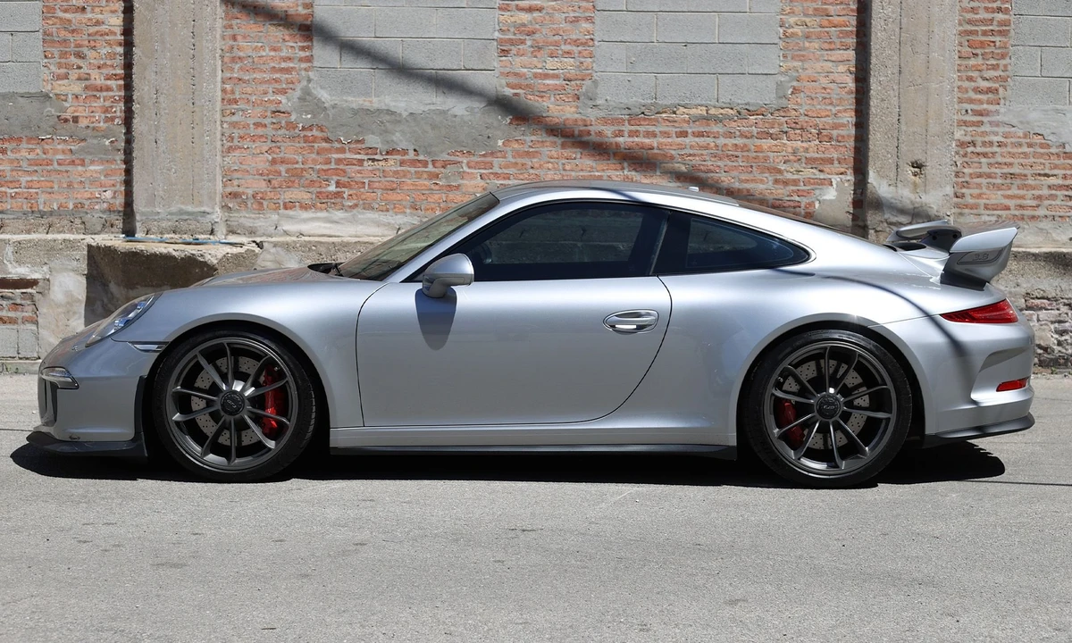 2015 Porsche 991 GT3 - Image 8 of 14