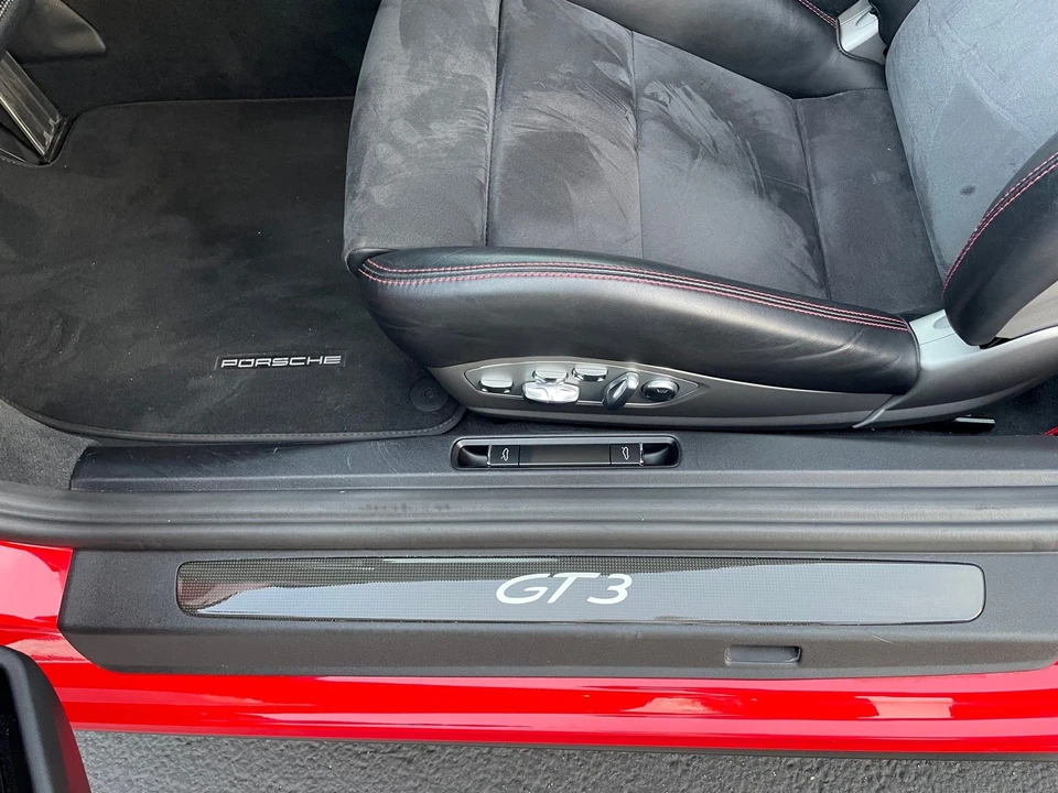 2014 Porsche 991 GT3 - Image 12 of 18