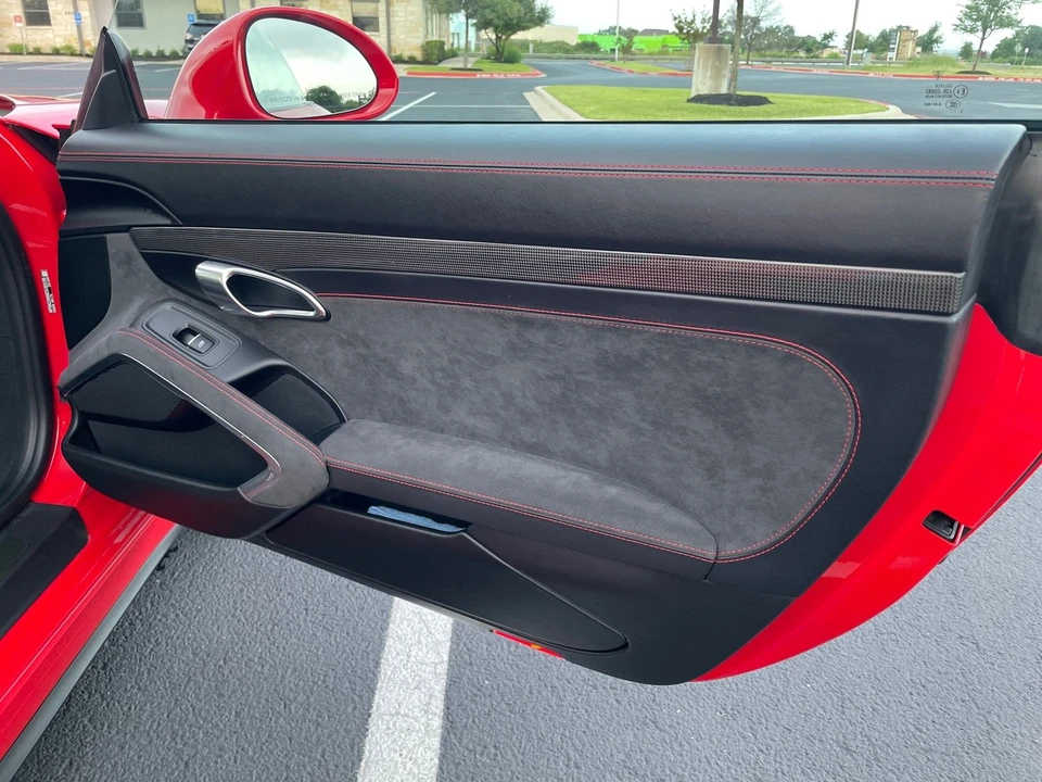 2014 Porsche 991 GT3 - Image 16 of 18