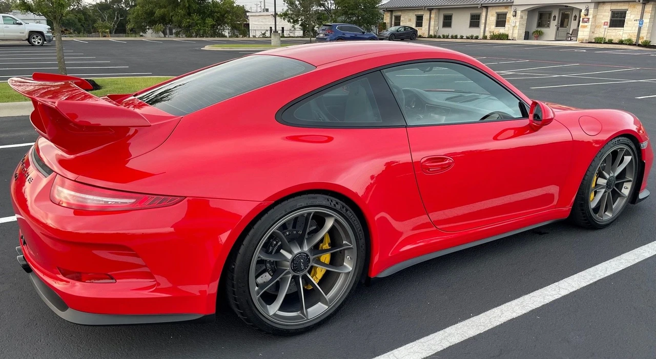 2014 Porsche 991 GT3 - Image 7 of 18