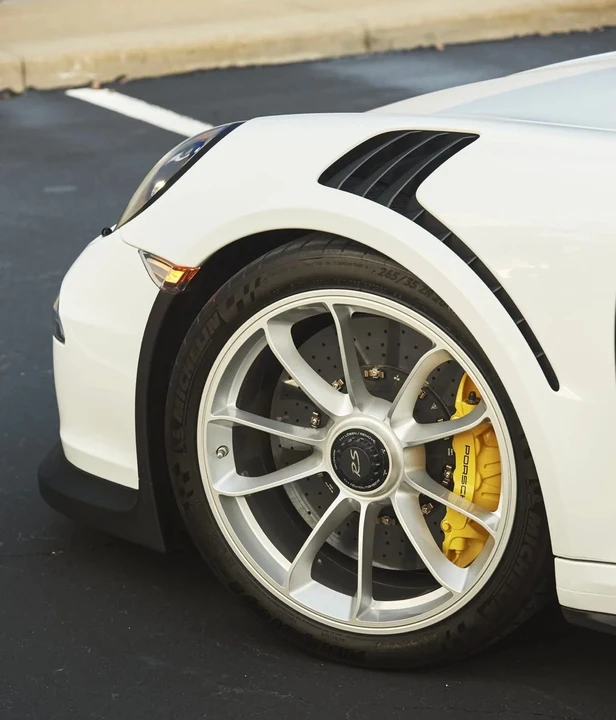 2016 Porsche 991 GT3 RS - Image 8 of 13
