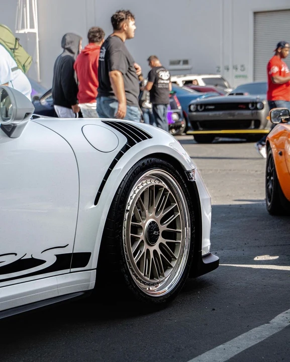 2016 Porsche 991 GT3 RS - Image 5 of 13