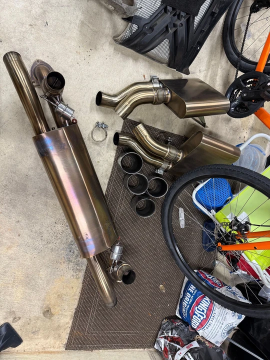 2013 Parts & Memorabilia Mechanical Components - Image 4 of 6