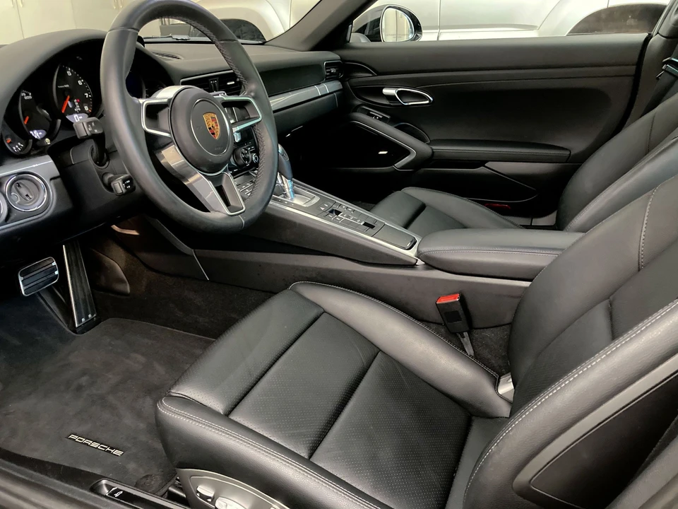 2017 Porsche 991 Carrera - Image 8 of 13