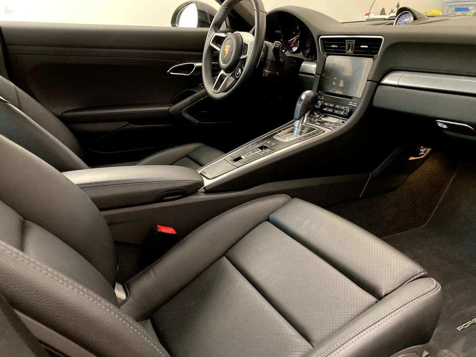 2017 Porsche 991 Carrera - Image 10 of 13