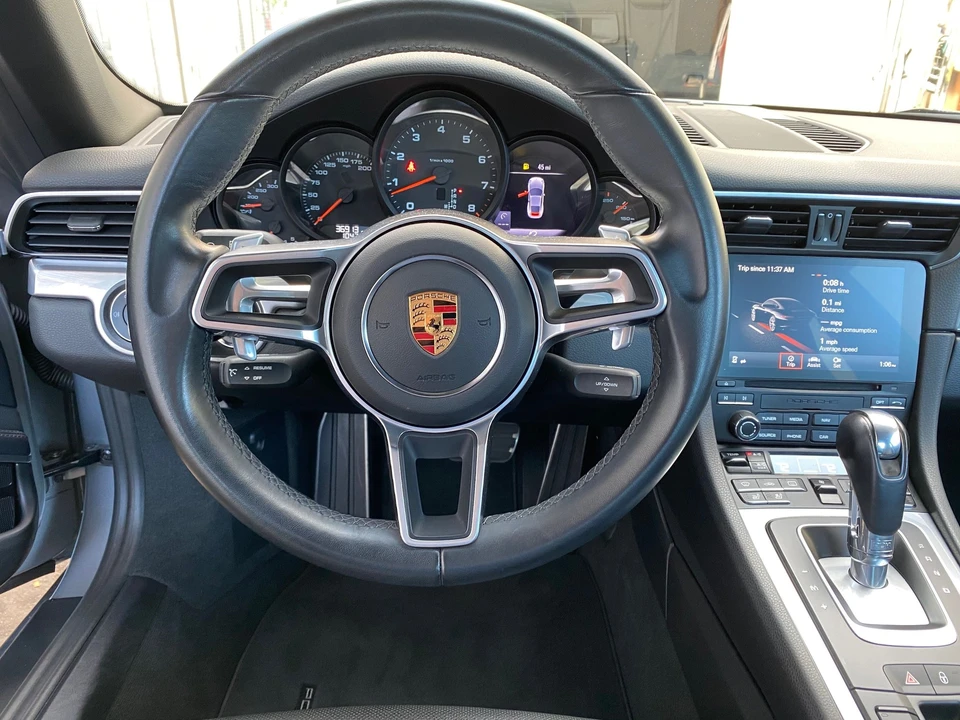 2017 Porsche 991 Carrera - Image 5 of 6
