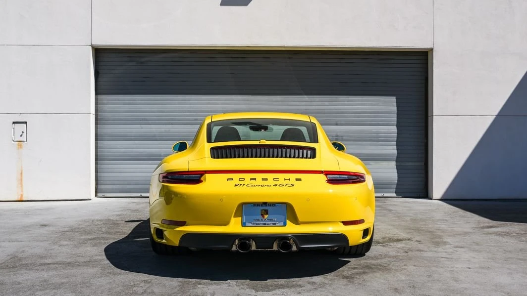 2018 Porsche 991 Carrera GTS - Image 6 of 10