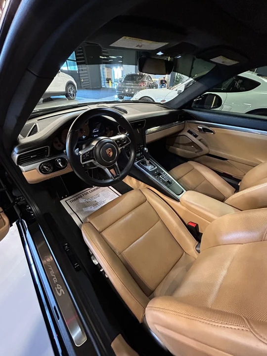 2017 Porsche 991 Carrera 4S - Image 2 of 3