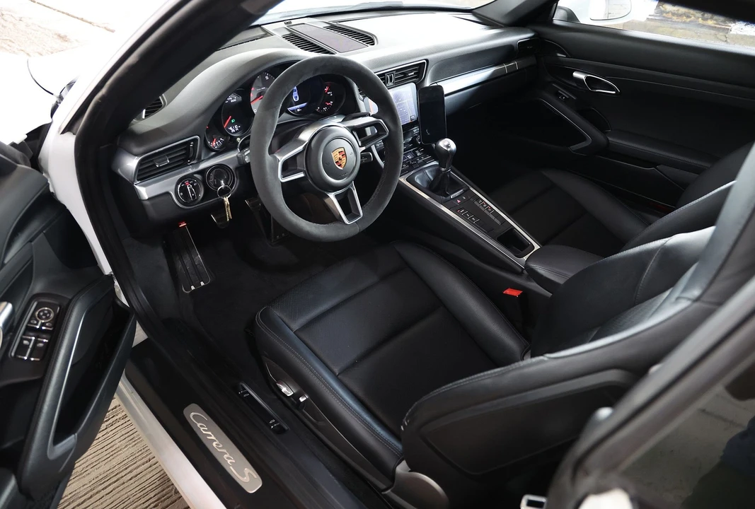 2017 Porsche 991 Carrera S - Image 18 of 26