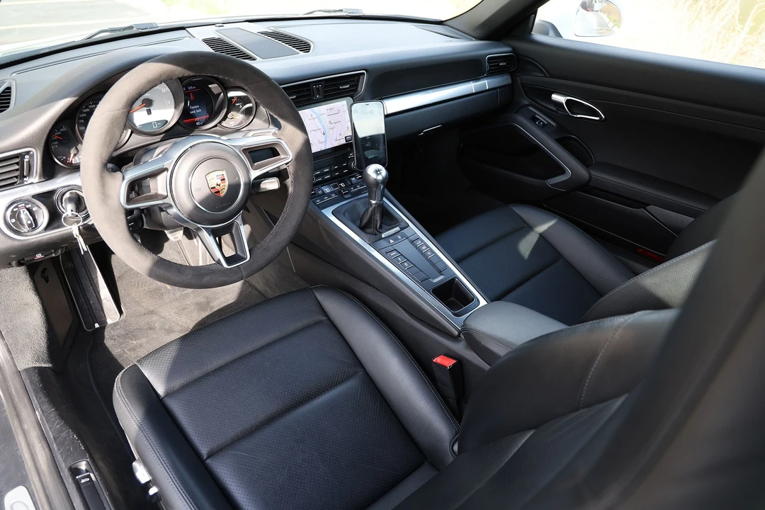 2017 Porsche 991 Carrera S - Image 20 of 26