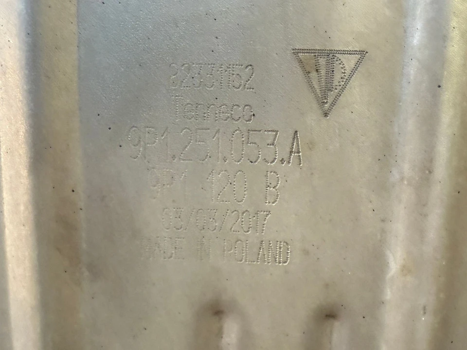 2017 Parts & Memorabilia Mechanical Components - Image 4 of 4