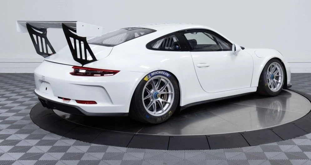 2019 Porsche 991 GT3 - Image 16 of 25