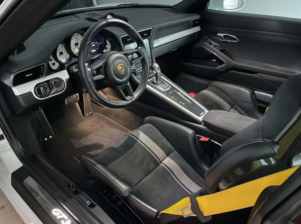 2018 Porsche 991 GT3 - Image 7 of 10