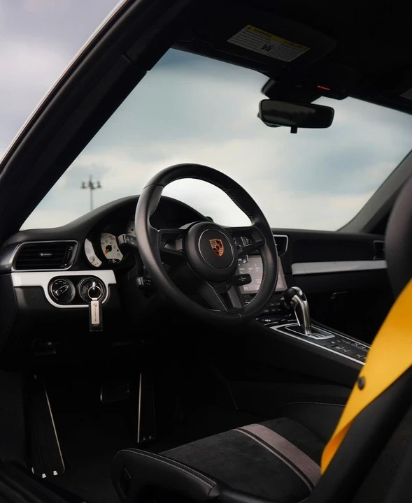 2018 Porsche 991 GT3 - Image 6 of 10
