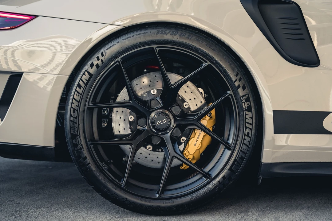 2019 Porsche 991 GT3 RS - Image 10 of 31