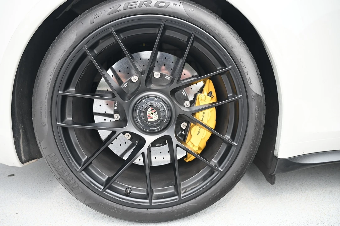 2018 Porsche 991 Carrera GTS - Image 7 of 17