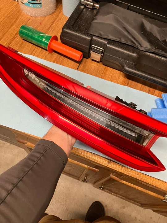 2011 Parts & Memorabilia Bodywork - Image 2 of 5