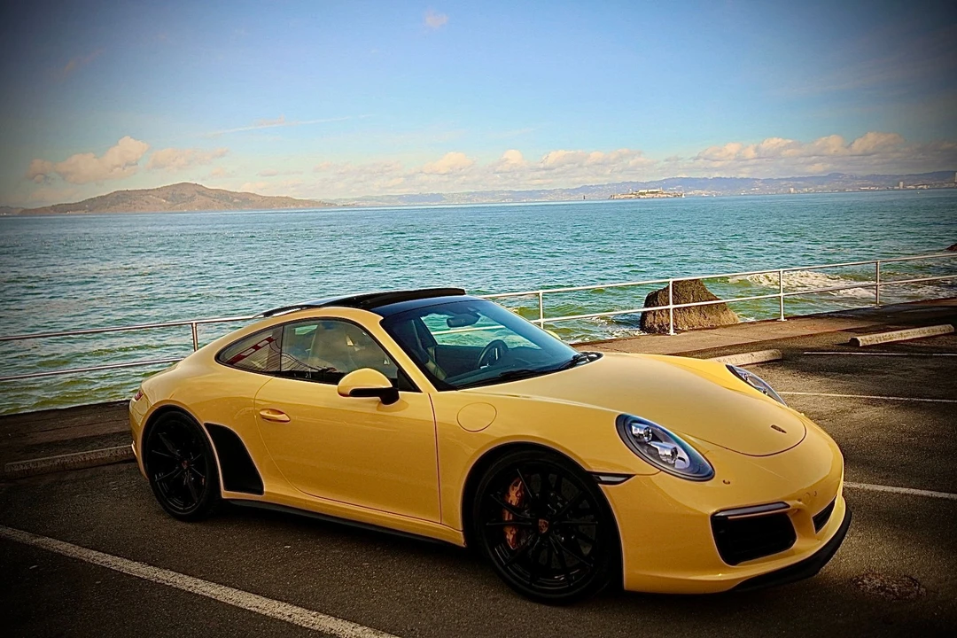 2017 Porsche 991 Carrera 4S - Image 2 of 18