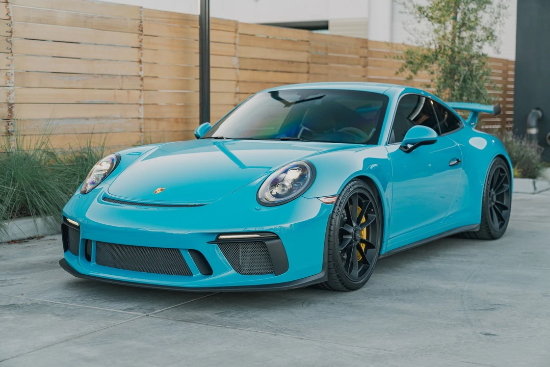 2018 Porsche 991 GT3 - Image 3 of 6