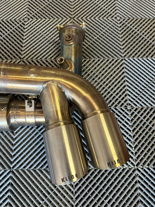 2017 Parts & Memorabilia Mechanical Components - Image 4 of 4
