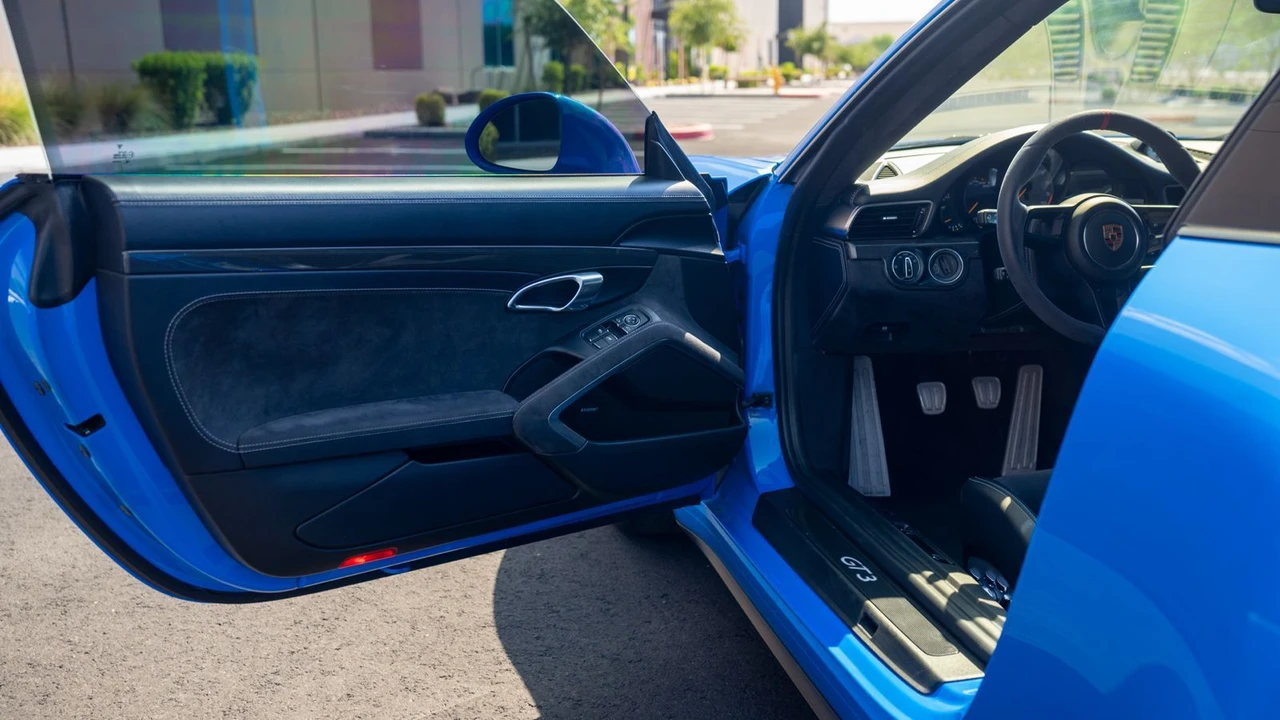 2018 Porsche 991 GT3 - Image 21 of 31