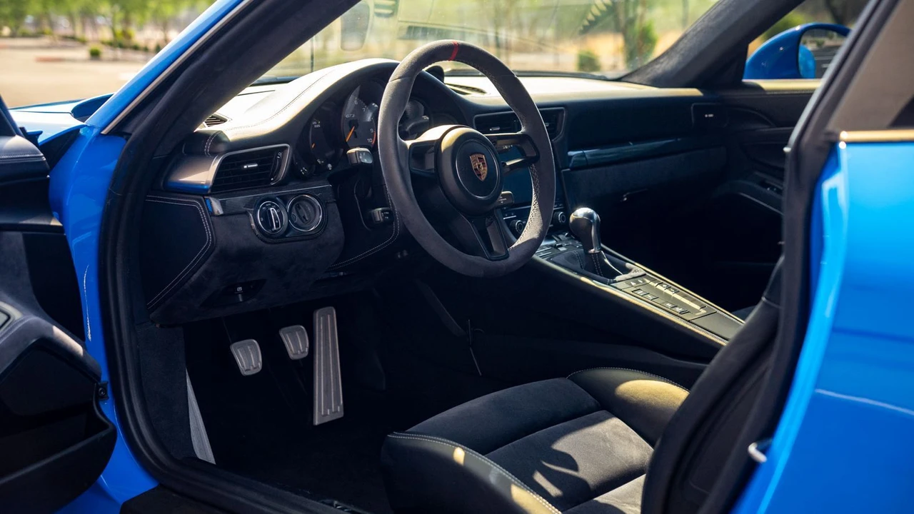 2018 Porsche 991 GT3 - Image 22 of 31