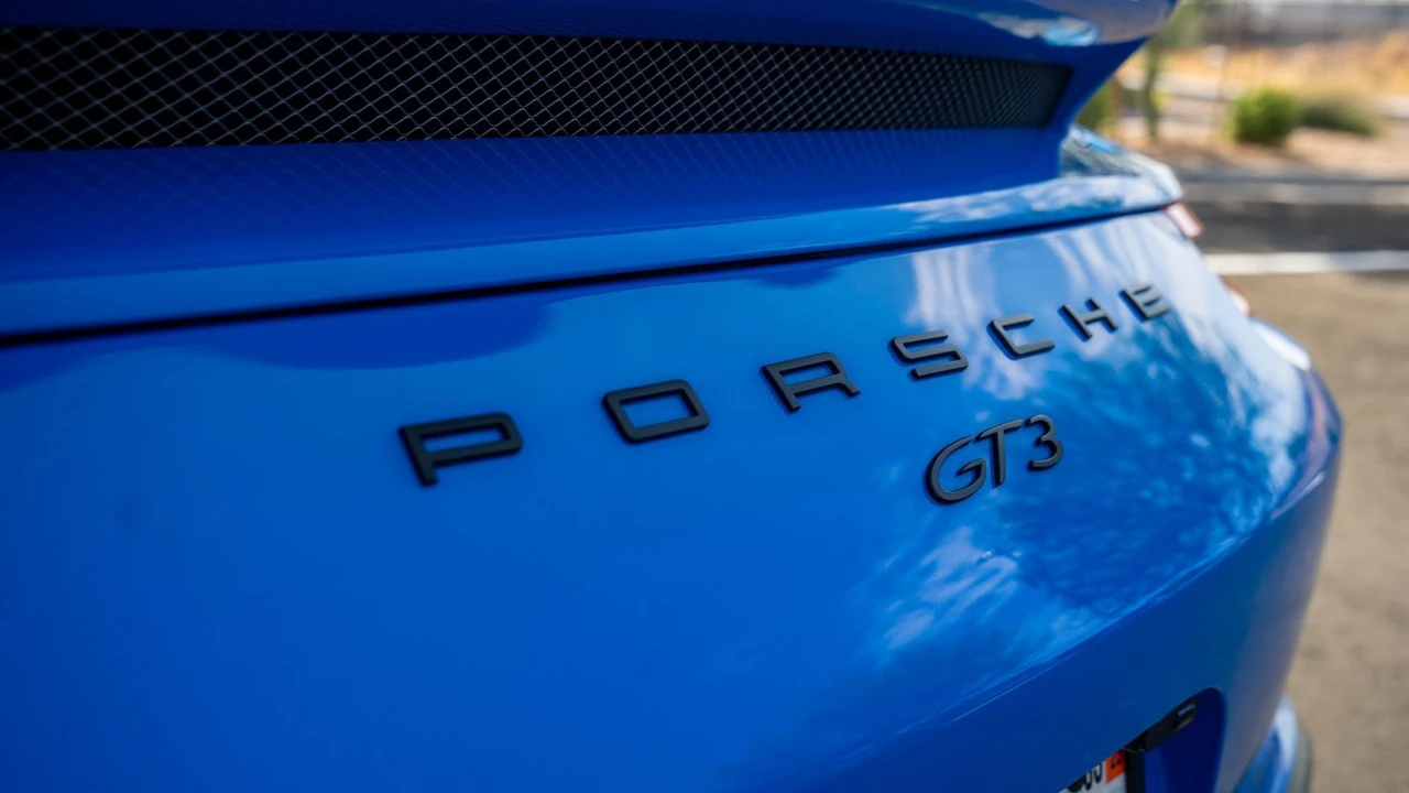 2018 Porsche 991 GT3 - Image 27 of 31