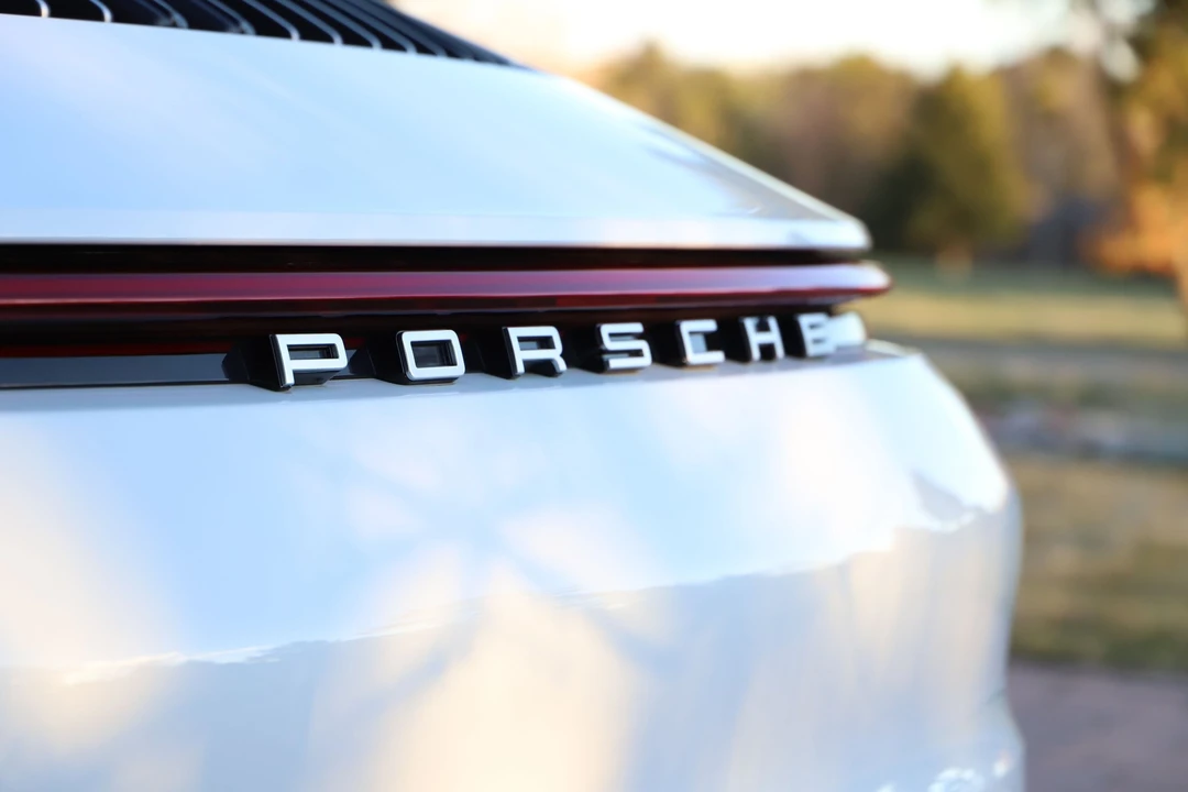 2020 Porsche 992 Carrera 4S - Image 10 of 12