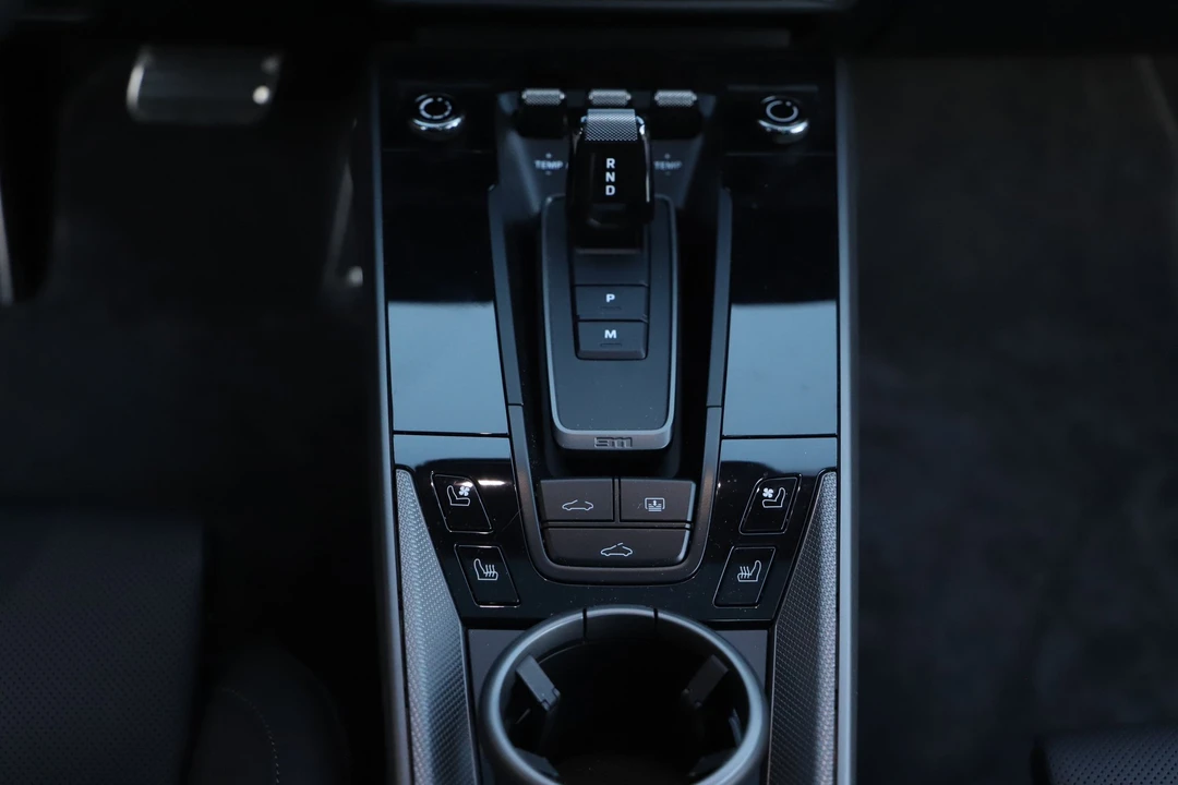 2020 Porsche 992 Carrera 4S - Image 6 of 12
