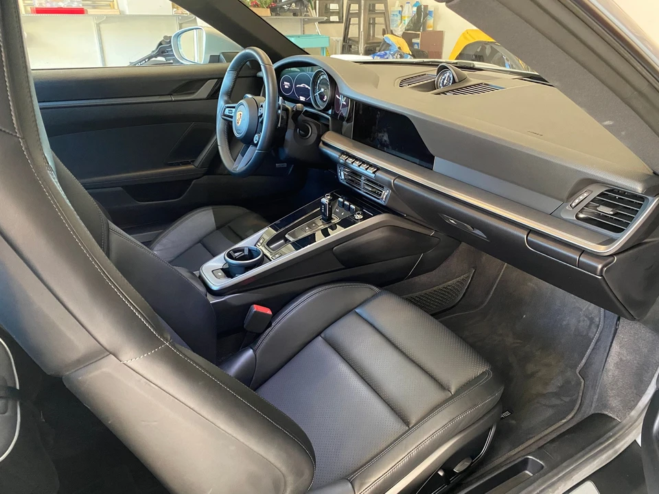 2020 Porsche 992 Carrera S - Image 6 of 8
