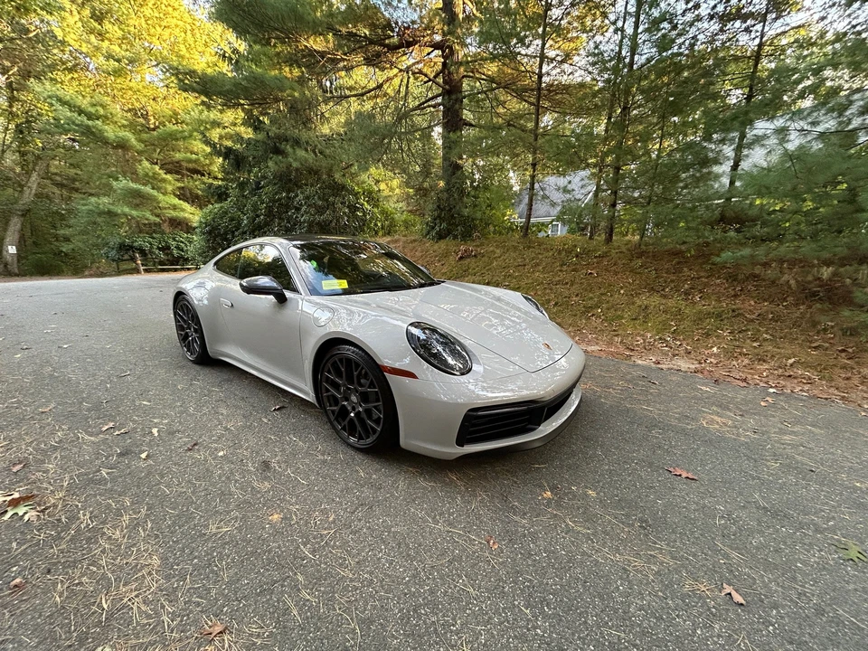 2023 Porsche 992 Carrera T - Image 5 of 9