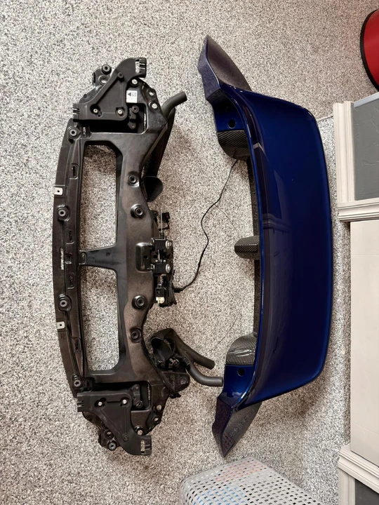 Parts & Memorabilia Bodywork - Image 6 of 6