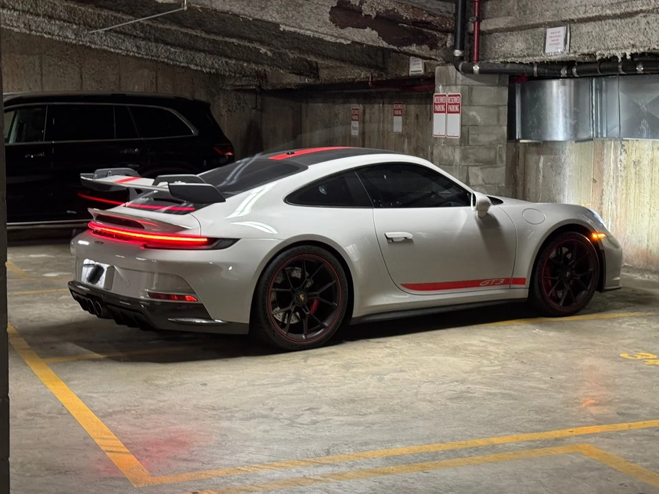 2022 Porsche 992 GT3 - Image 11 of 14