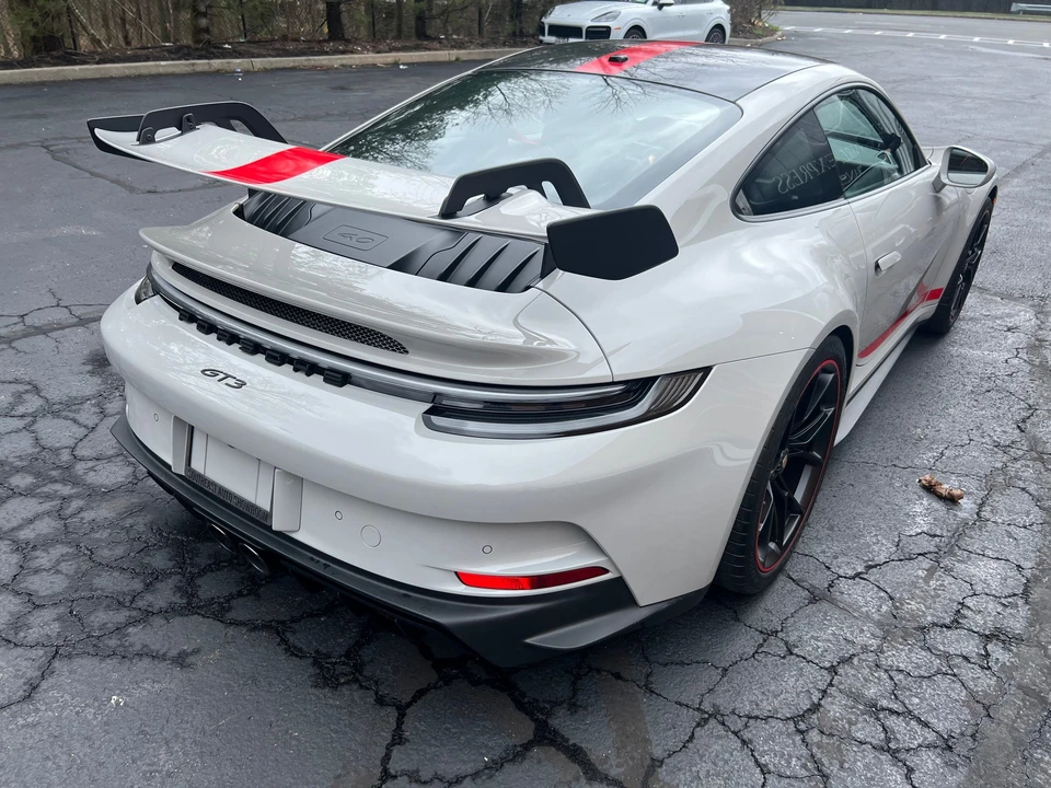 2022 Porsche 992 GT3 - Image 2 of 14