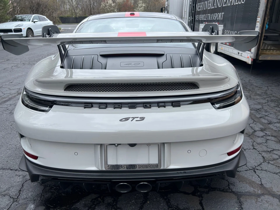2022 Porsche 992 GT3 - Image 3 of 14