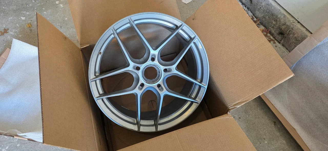 2021 Parts & Memorabilia Other Wheels - Image 3 of 12