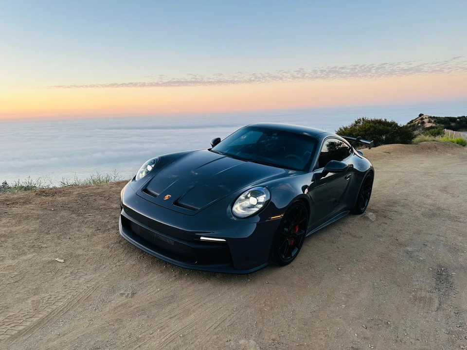 2022 Porsche 992 GT3 - Image 9 of 17
