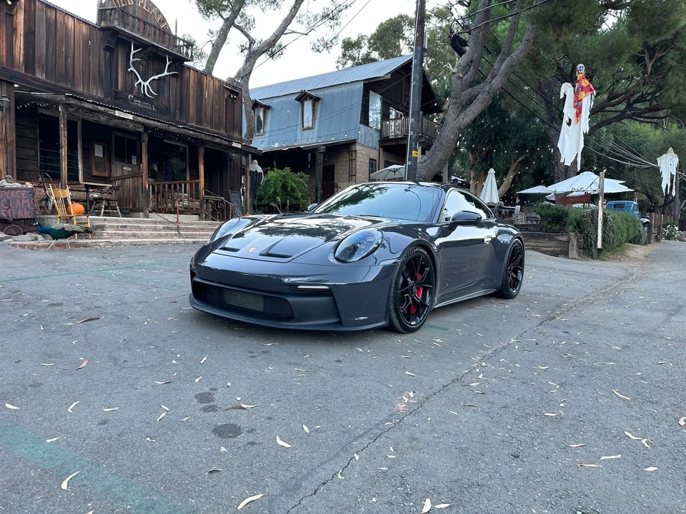2022 Porsche 992 GT3 - Image 2 of 17