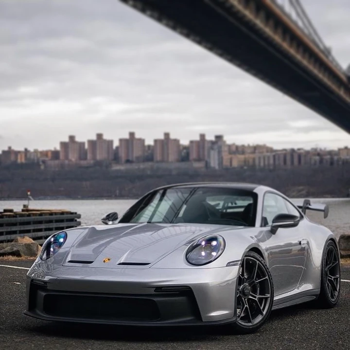 2022 Porsche 992 GT3 - Image 2 of 7