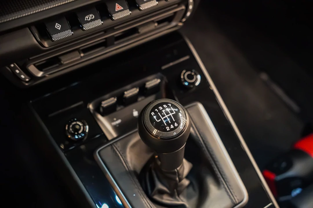 2022 Porsche 992 Carrera S - Image 7 of 14