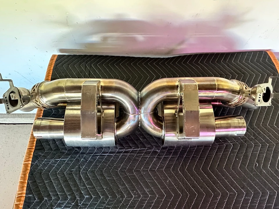 2020 Parts & Memorabilia Mechanical Components - Image 3 of 3