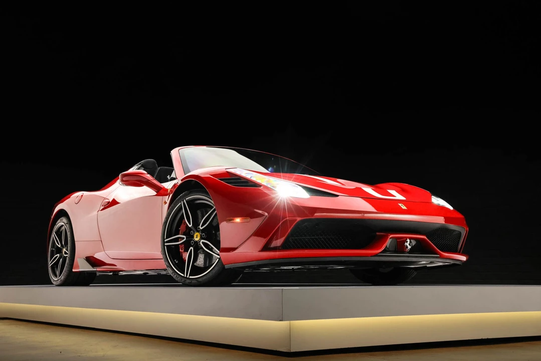 2015 Ferrari 458 Speciale Aperta - Image 29 of 31