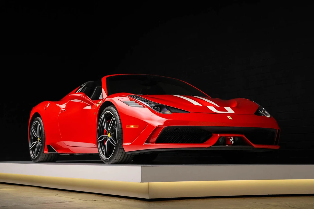 2015 Ferrari 458 Speciale Aperta - Image 28 of 31
