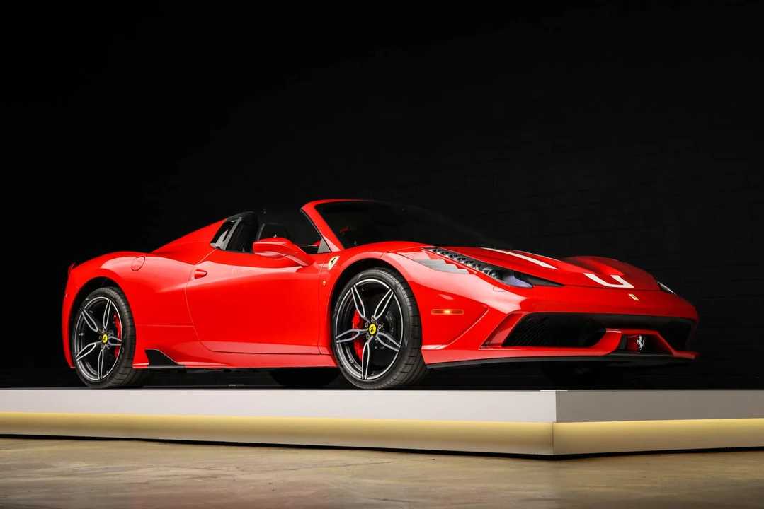 2015 Ferrari 458 Speciale Aperta - Image 30 of 31